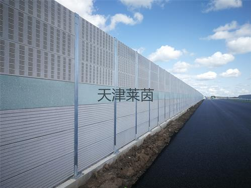 <a href=http://www.yzjhd.com/news_article?news_id=113>高速公路聲屏障</a>